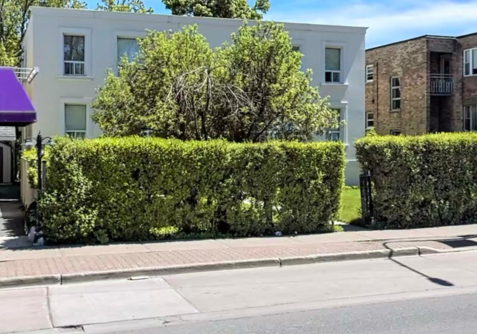 339-lakeshore-road-e-mississauga-ontario-w12363530