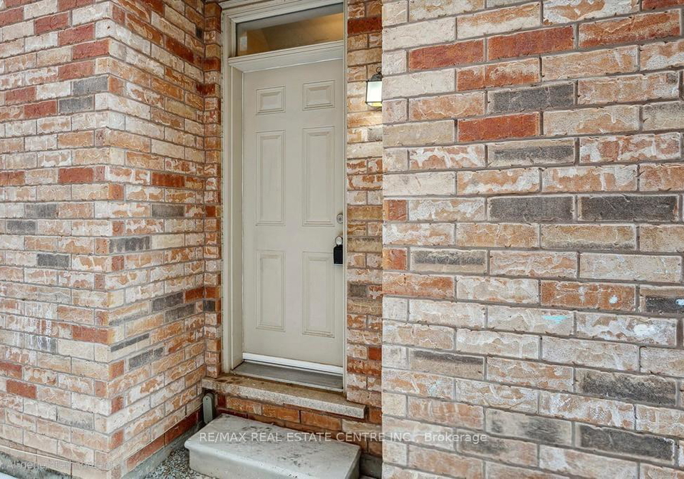 495-mockridge-terrace-milton-ontario-w12363569