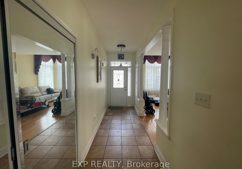 37-bayhampton-drive-brampton-ontario-w12363834