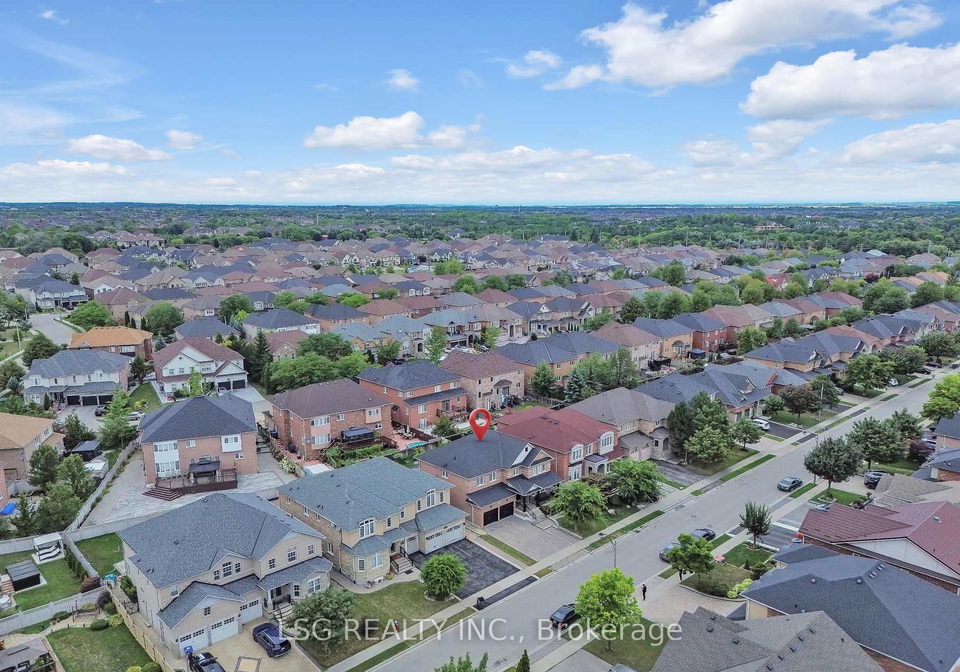54-richgrove-drive-brampton-ontario-w12363891