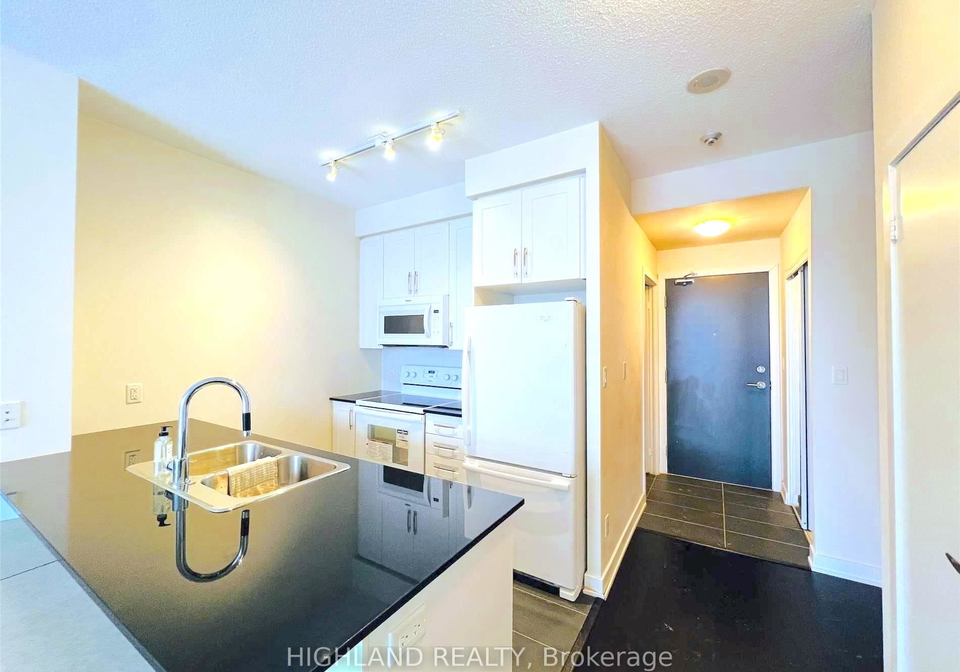 4070-confederation-parkway-mississauga-ontario-w12363919