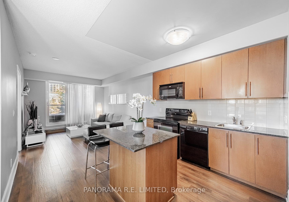 330-burnhamthorpe-road-w-mississauga-ontario-w12364063