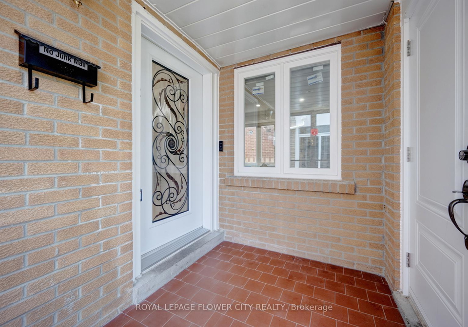 27-denlow-drive-brampton-ontario-w12364121