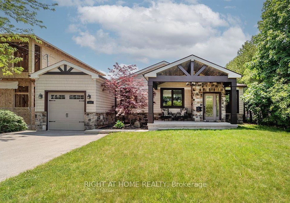 454-seabourne-drive-oakville-ontario-w12364176