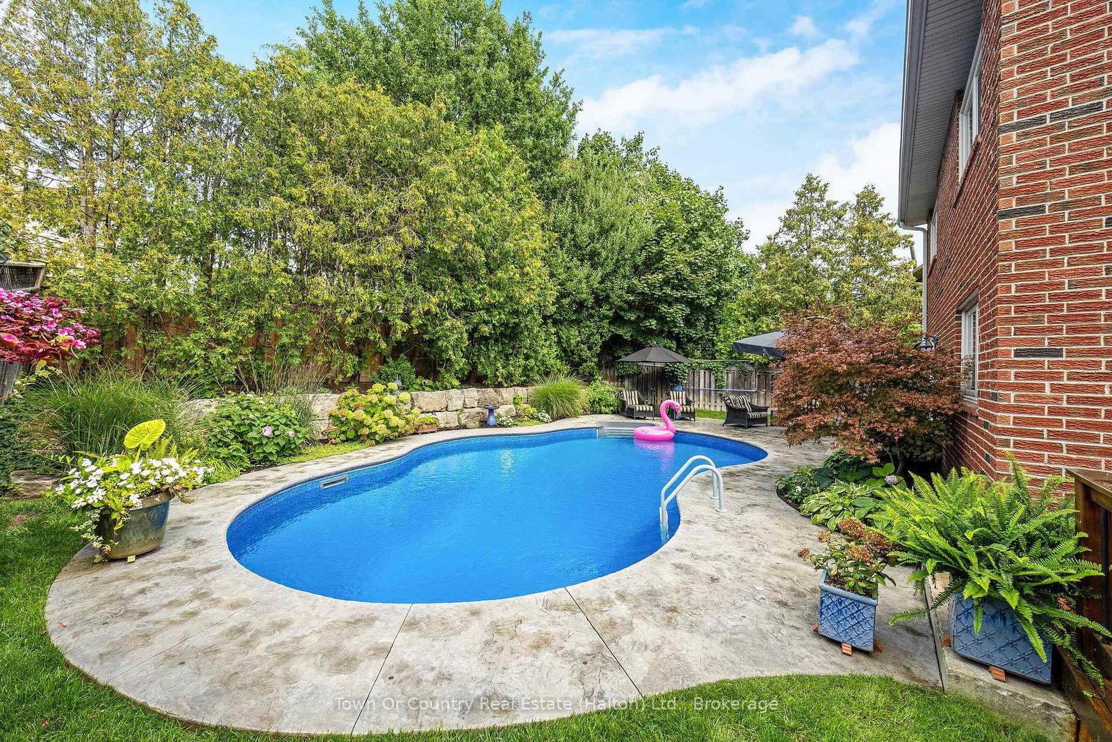 491-white-drive-milton-ontario-w12364189