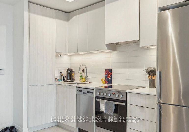 10-gibbs-road-etobicoke-ontario-w12364463