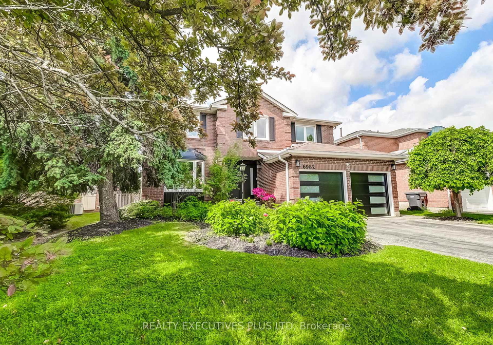 6982-danton-promenade-mississauga-ontario-w12364639