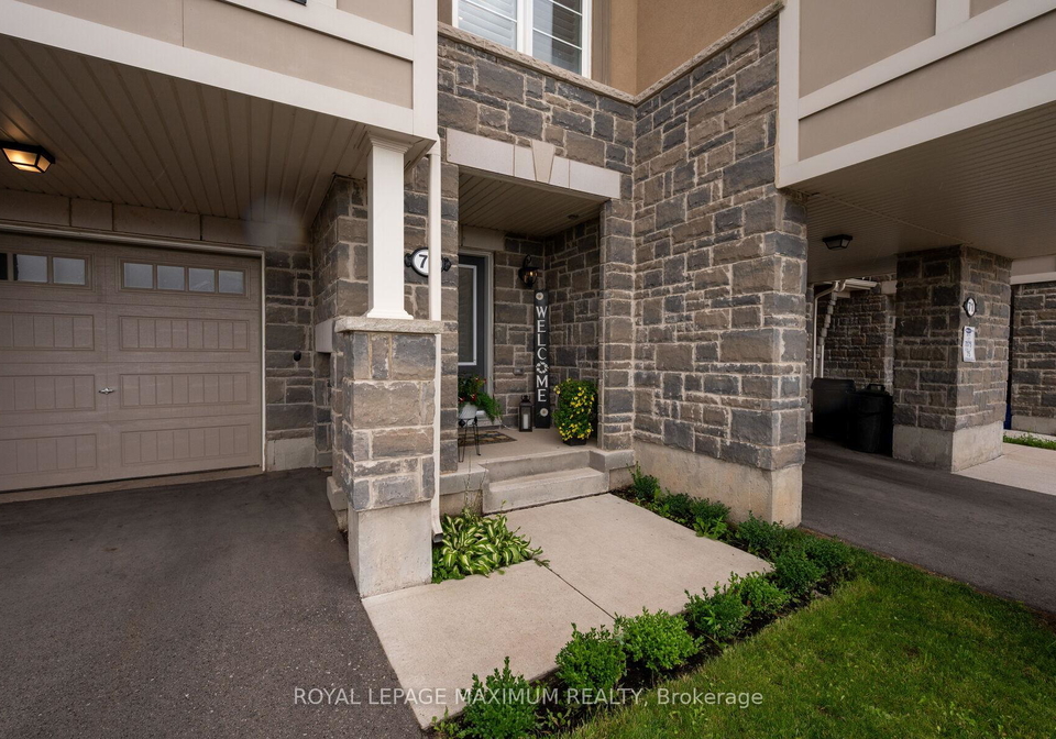 975-whitlock-avenue-milton-ontario-w12364758