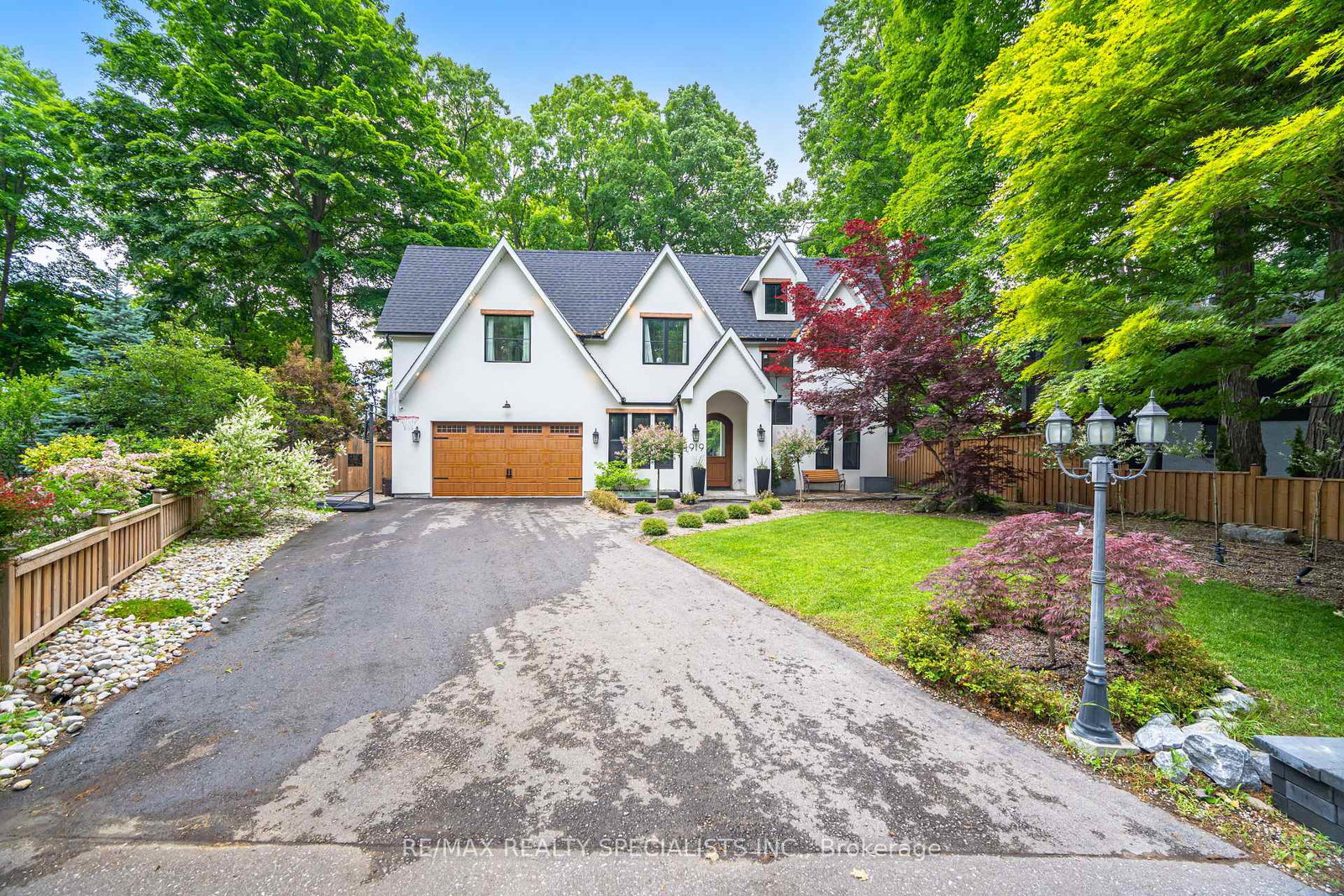 1919-delaney-drive-mississauga-ontario-w12365086