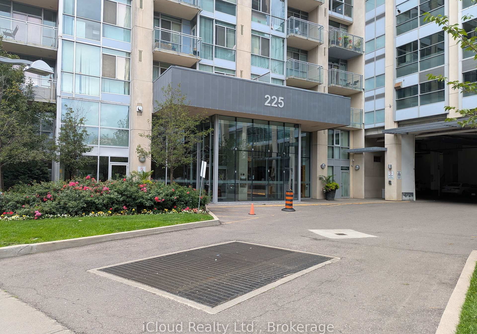 225-webb-drive-mississauga-ontario-w12365498