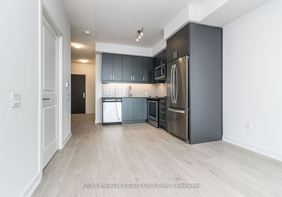 8-nahani-way-mississauga-ontario-w12365573