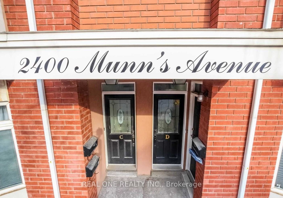 2400-munns-avenue-oakville-ontario-w12365974