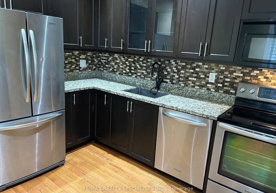 8-pontiac-court-brampton-ontario-w12366007