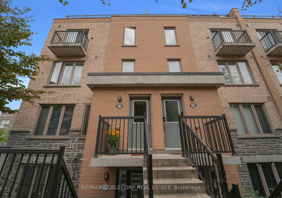 13-foundry-avenue-toronto-ontario-w12366021