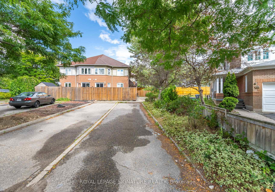 17-quail-feather-crescent-brampton-ontario-w12366025