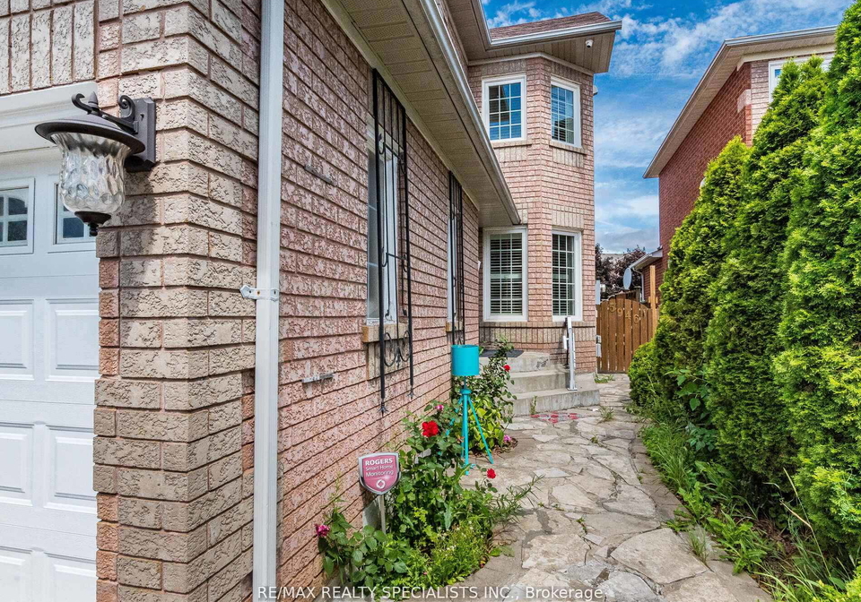 5946-mersey-street-mississauga-ontario-w12366070