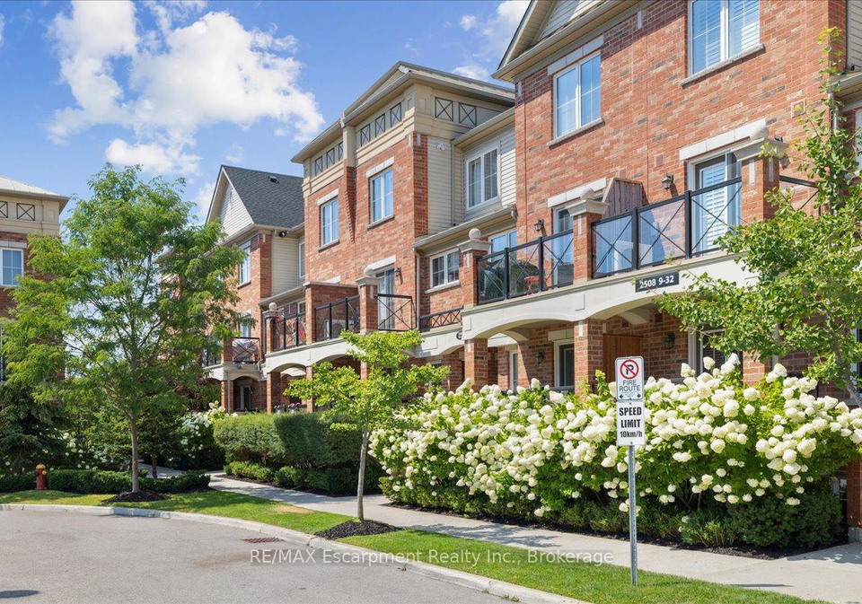 2508-post-road-oakville-ontario-w12366190