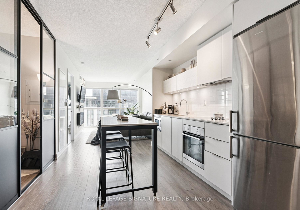 20-thomas-riley-road-etobicoke-ontario-w12366290