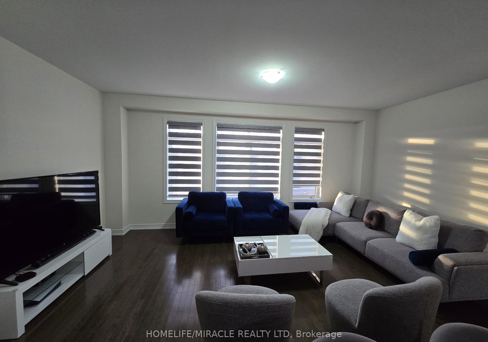 106-fruitvale-circle-brampton-ontario-w12366297
