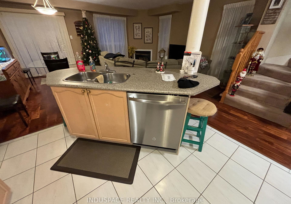 13-mccreary-trail-caledon-ontario-w12366446