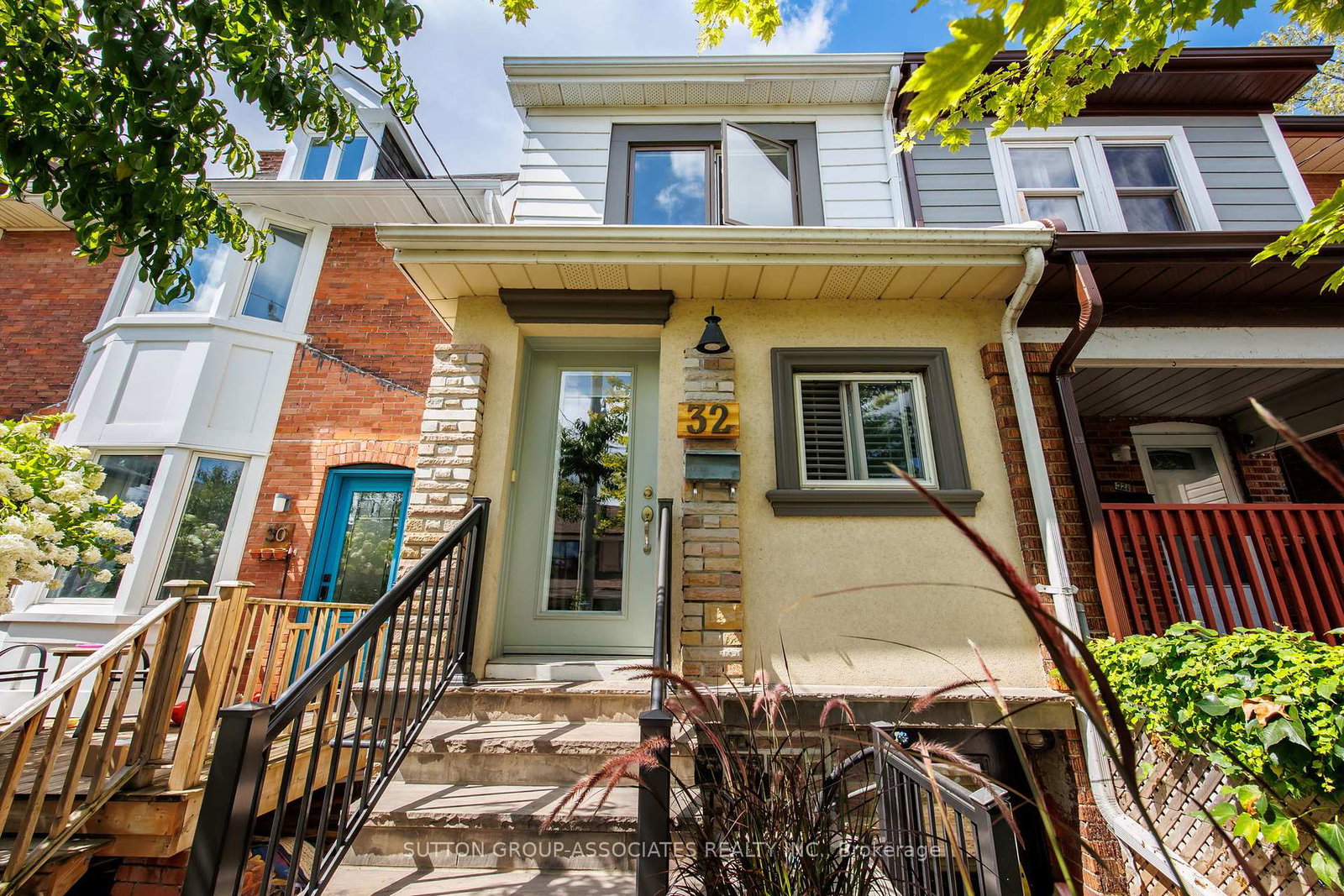 32-st-clair-gardens-toronto-ontario-w12366500