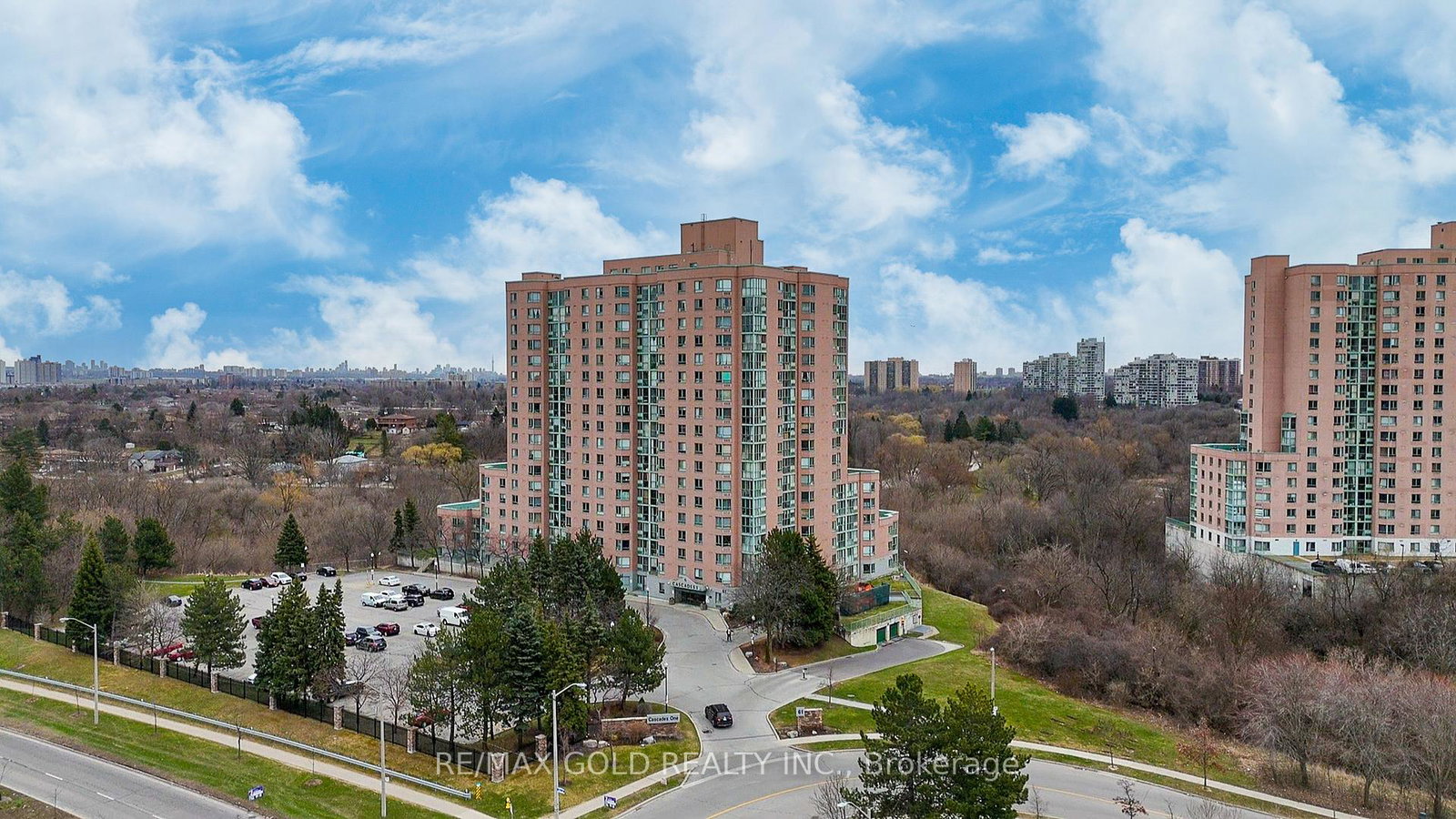 61-markbrook-lane-etobicoke-ontario-w12366532