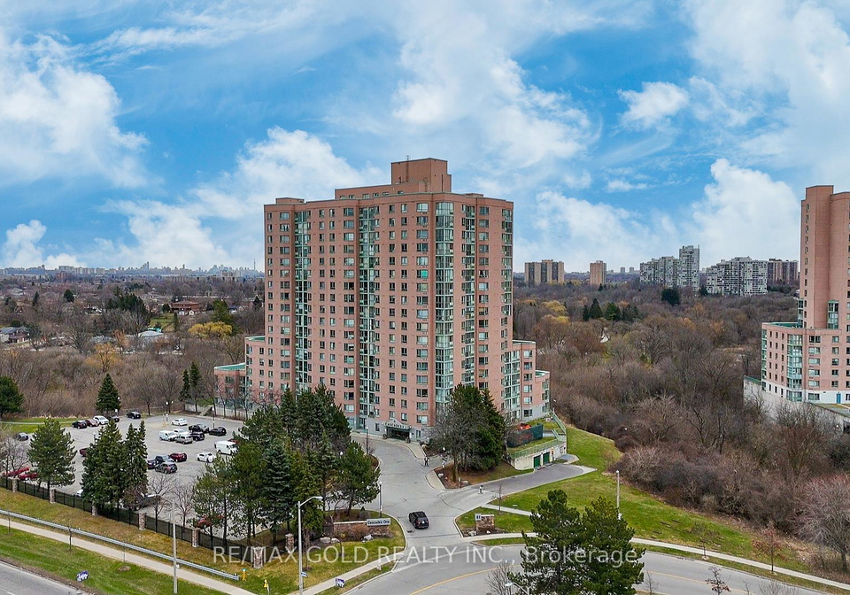 61-markbrook-lane-etobicoke-ontario-w12366532