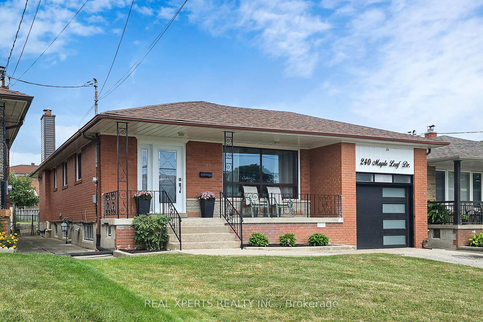 240-maple-leaf-drive-north-york-ontario-w12366600