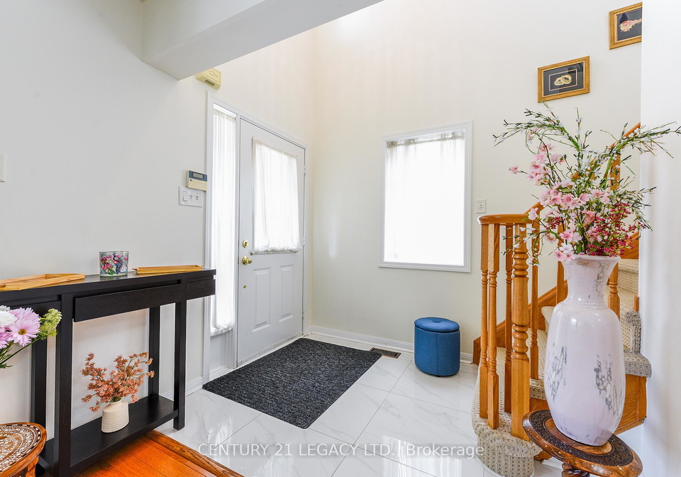 2496-clayborne-place-oakville-ontario-w12366603