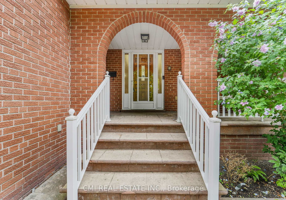 698-hillman-crescent-mississauga-ontario-w12366718