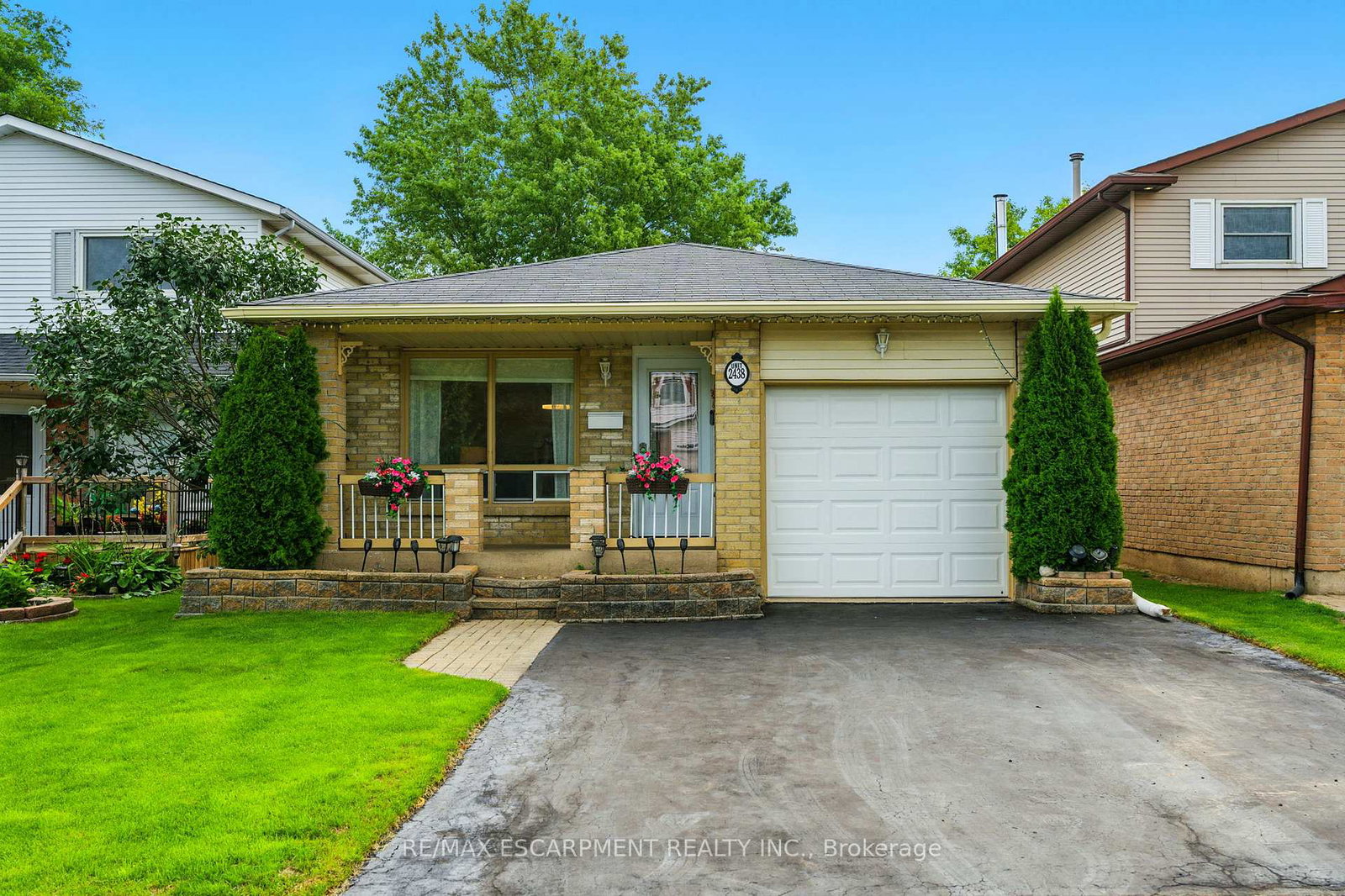 2438-whittaker-drive-burlington-ontario-w12366825