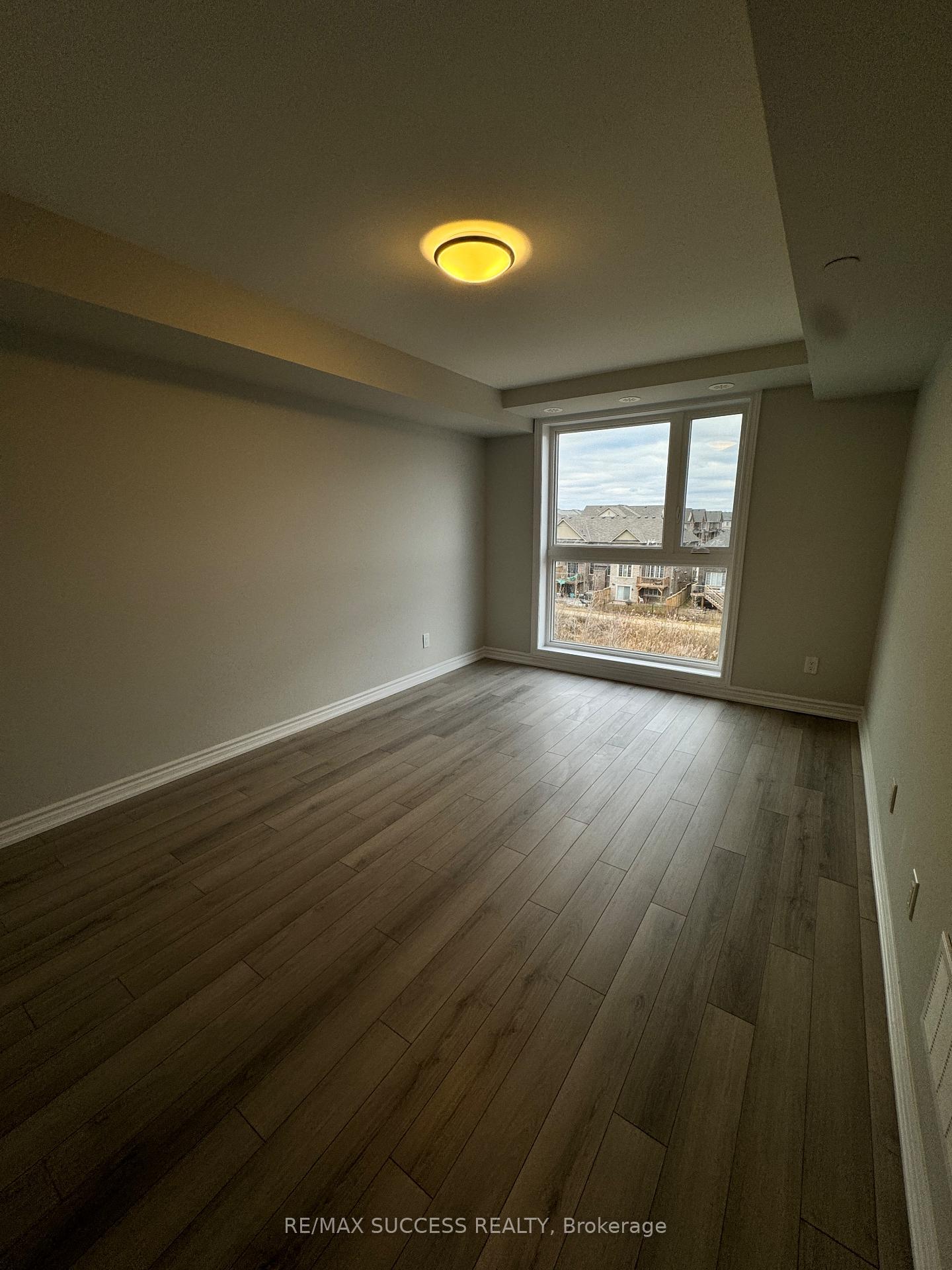349-wheat-boom-drive-oakville-ontario-w12366893