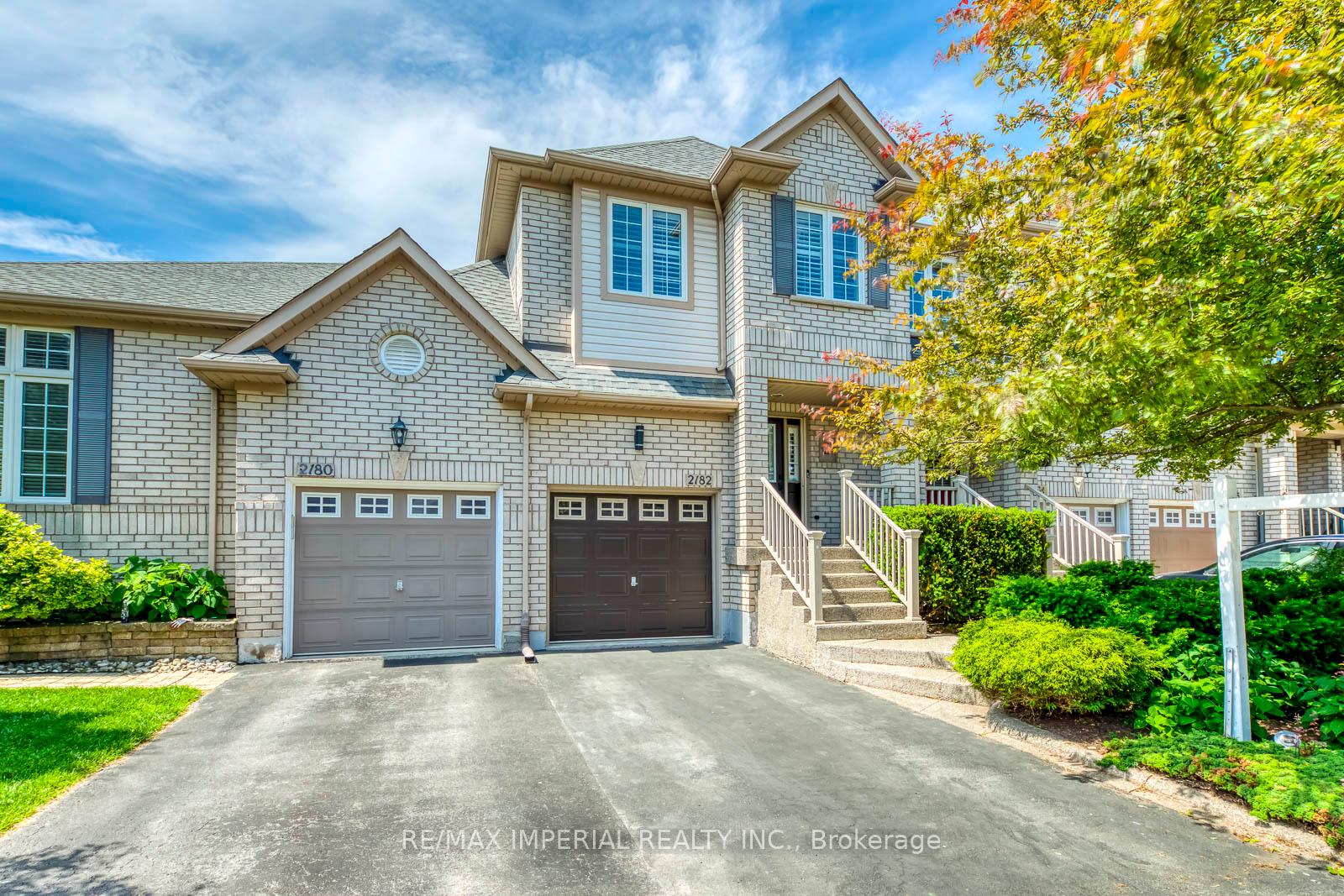 2182-oakpoint-road-oakville-ontario-w12366933