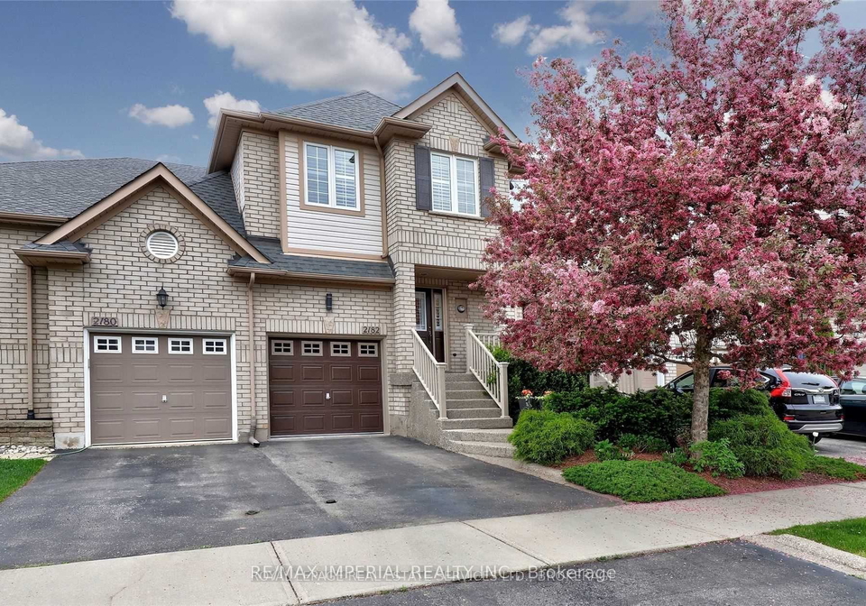 2182-oakpoint-road-oakville-ontario-w12366933