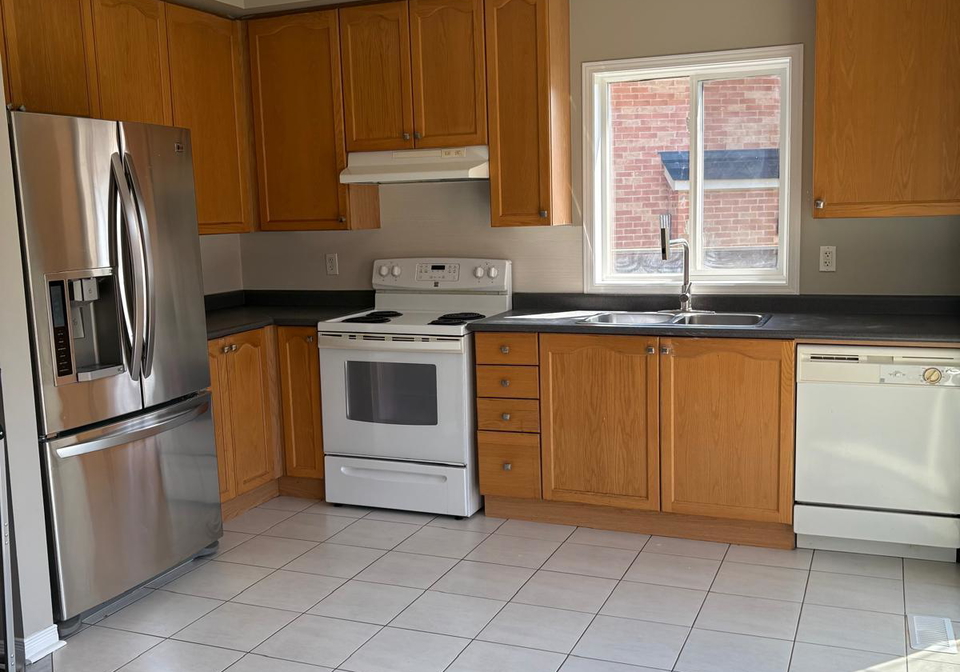 34-flurry-circle-brampton-ontario-w12366983