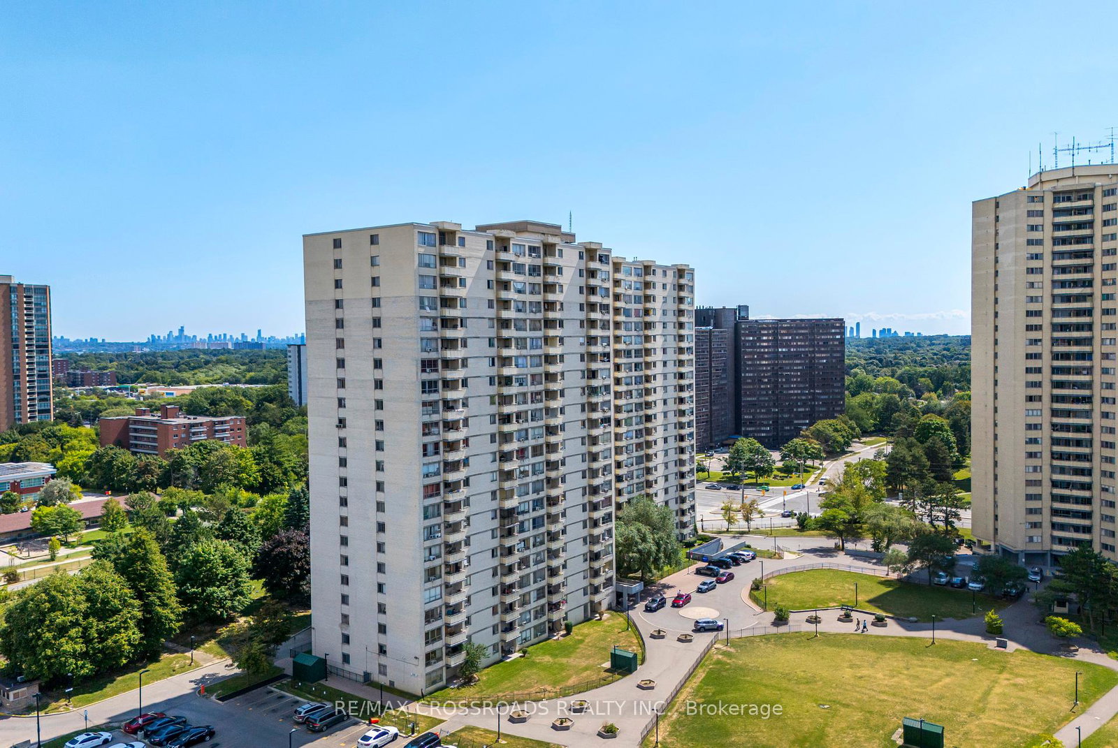320-dixon-road-etobicoke-ontario-w12367003