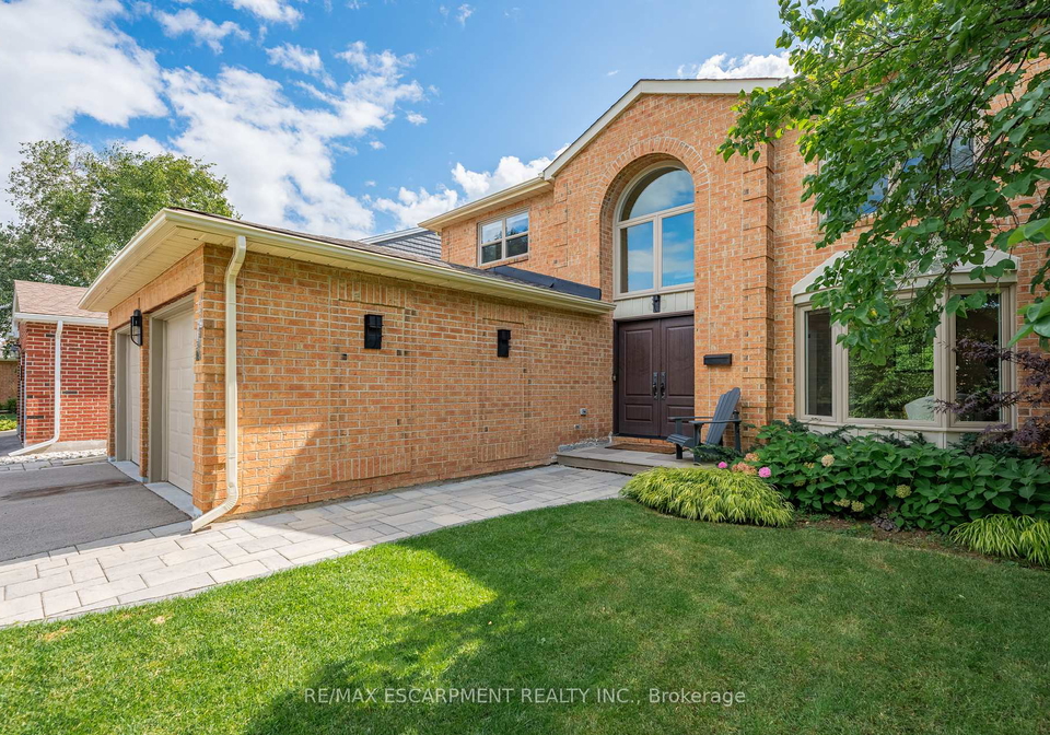 2130-winding-way-burlington-ontario-w12367110