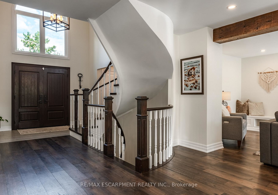 2130-winding-way-burlington-ontario-w12367110