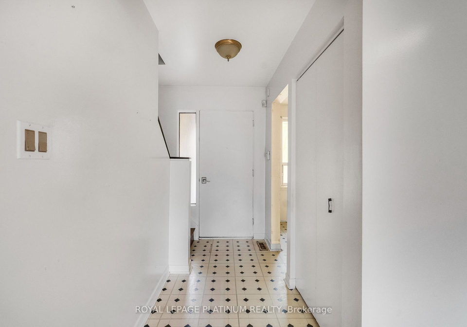 246-john-garland-boulevard-etobicoke-ontario-w12367114