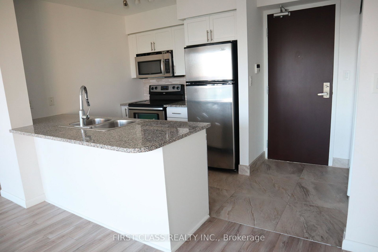 208-enfield-place-mississauga-ontario-w12367124