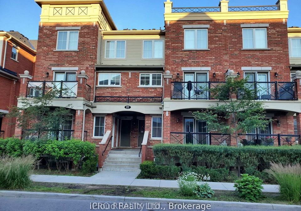 2476-post-road-oakville-ontario-w12367422