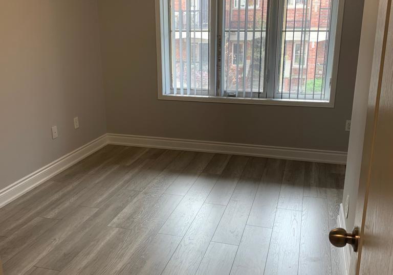 2476-post-road-oakville-ontario-w12367422