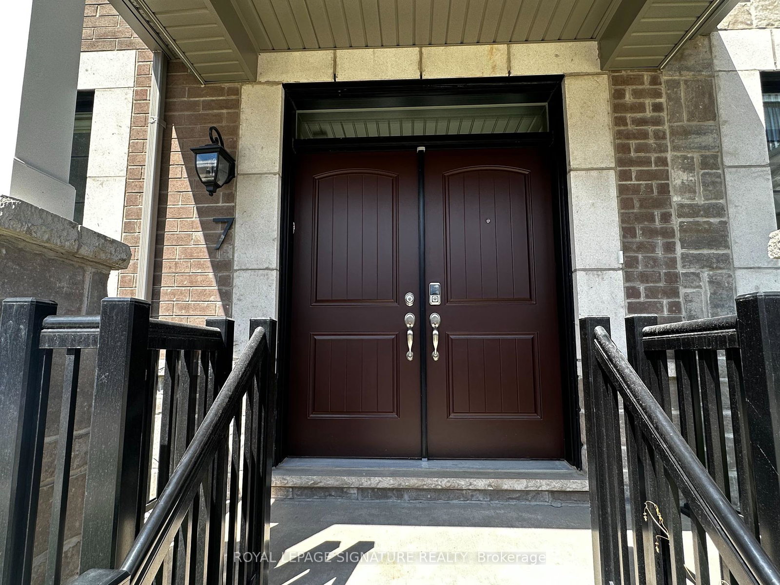 1259-lily-crescent-milton-ontario-w12367440