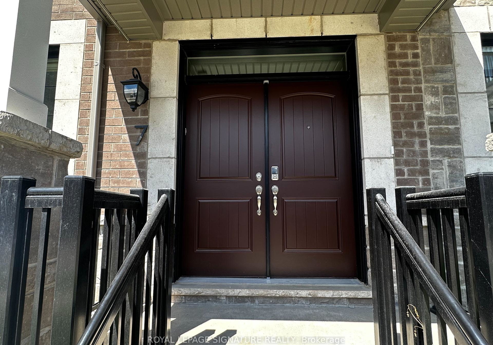 1259-lily-crescent-milton-ontario-w12367440