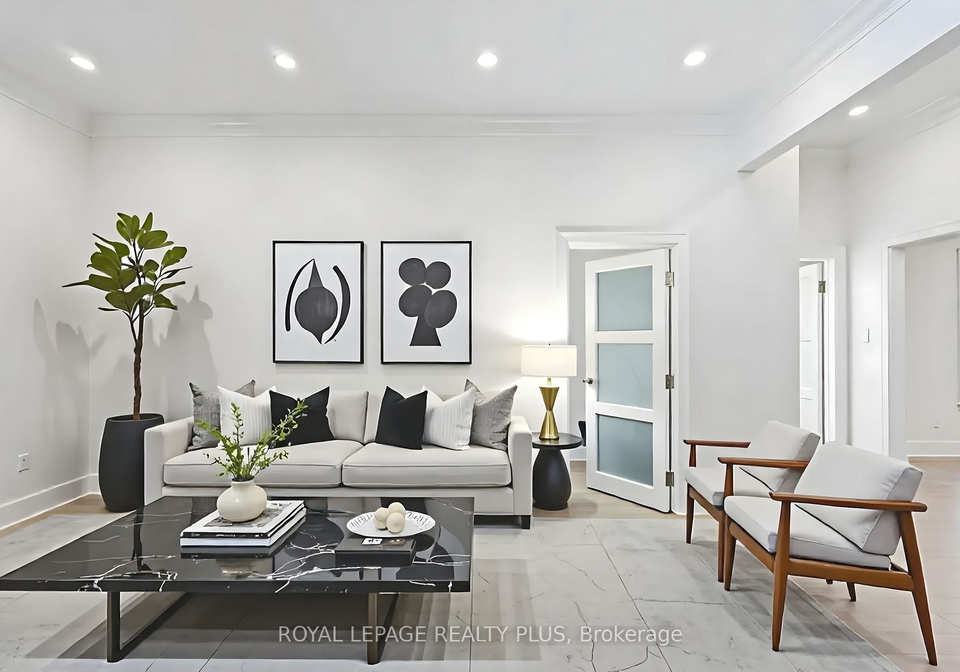 1-elmwood-avenue-s-mississauga-ontario-w12367454