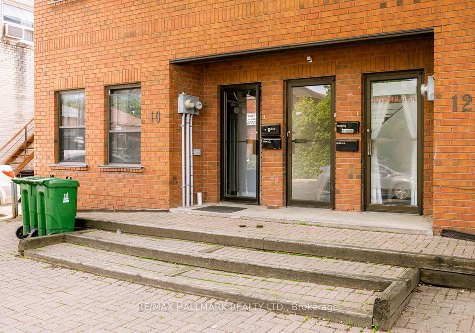10-snider-avenue-north-york-ontario-w12367577