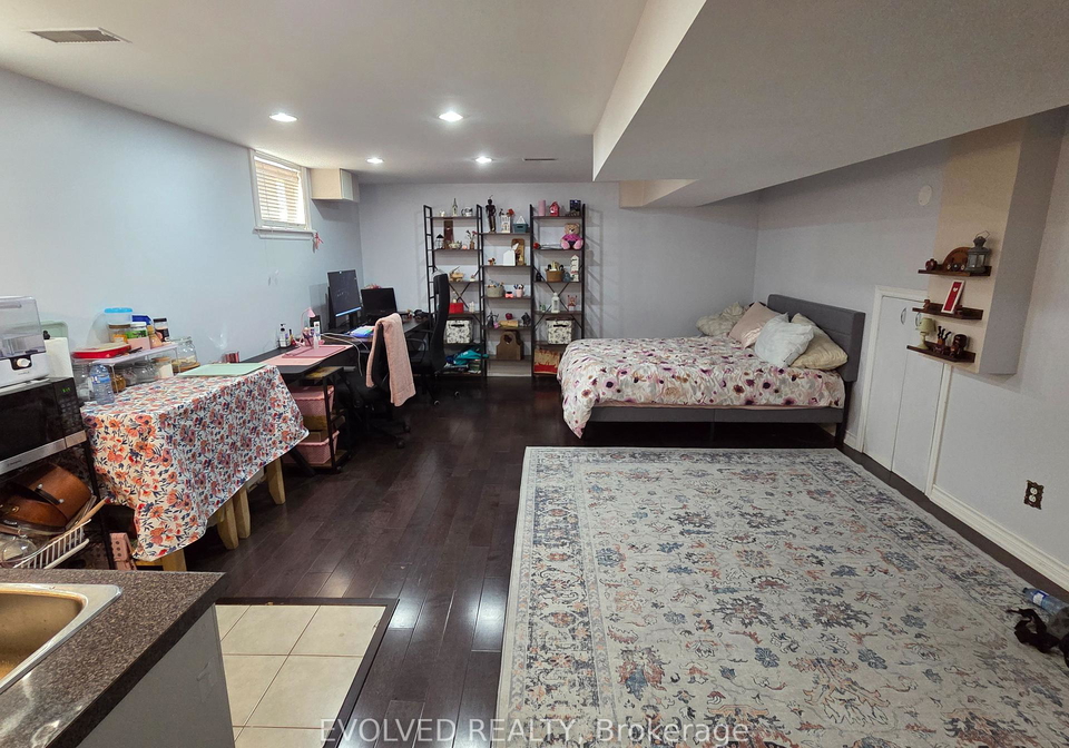 1300-ludbrook-court-mississauga-ontario-w12367651