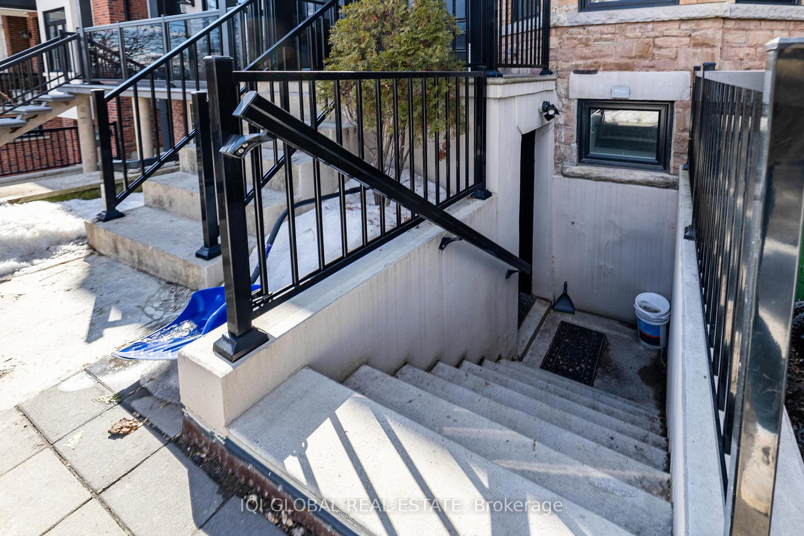 1502-dufferin-street-toronto-ontario-w12367693