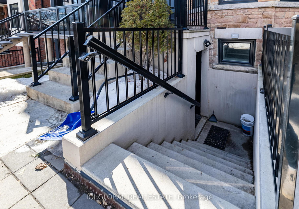 1502-dufferin-street-toronto-ontario-w12367693