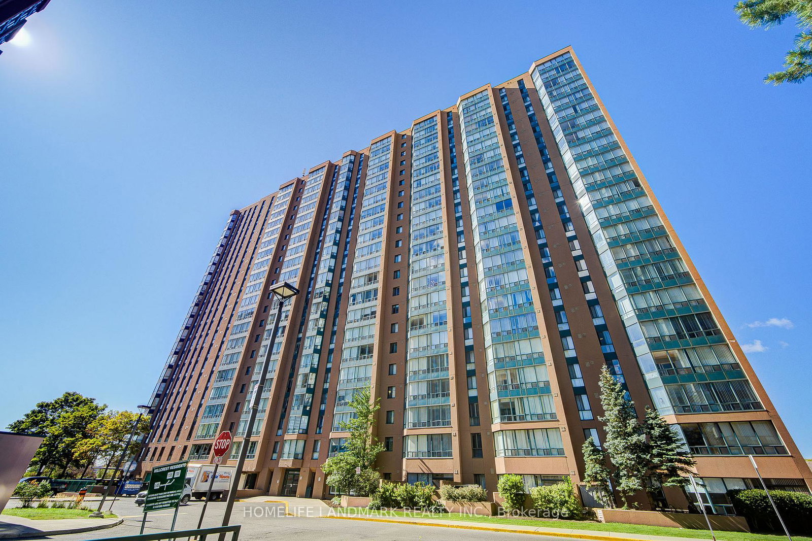 155-hillcrest-avenue-mississauga-ontario-w12368025